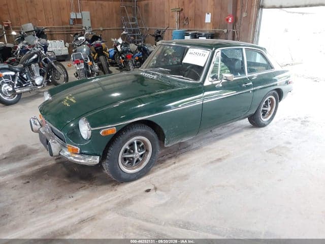 1972 MG MGB 2