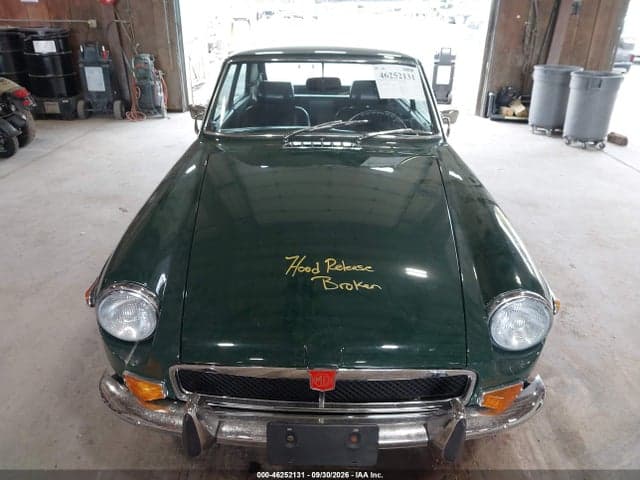 1972 MG MGB 12
