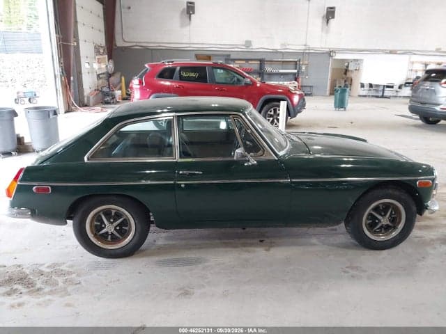 1972 MG MGB 13