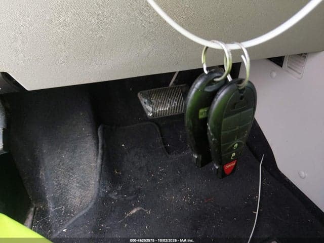 2017 DODGE GRAND CARAVAN SE 11
