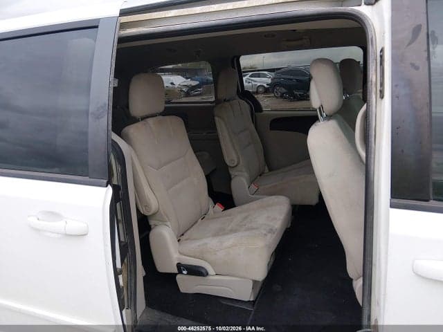 2017 DODGE GRAND CARAVAN SE 8