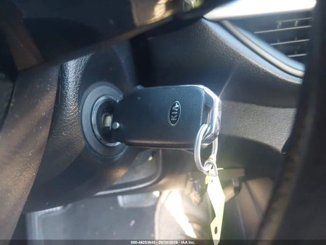 2019 KIA FORTE FE 11
