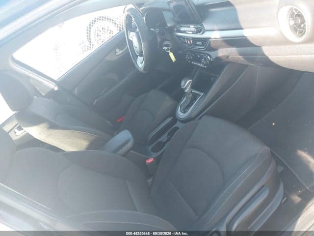 2019 KIA FORTE FE 5