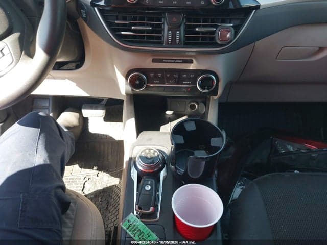 2020 FORD ESCAPE SE 11