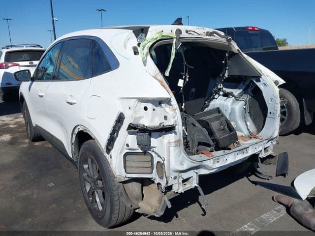2020 FORD ESCAPE SE 3