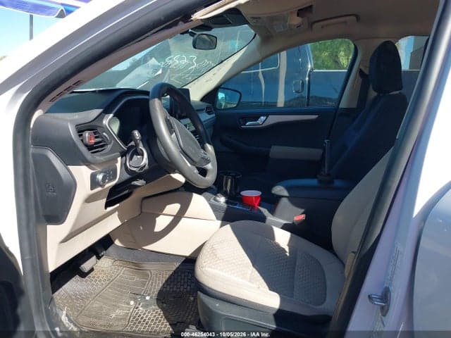 2020 FORD ESCAPE SE 5