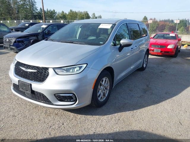 2023 CHRYSLER PACIFICA TOURING L 2