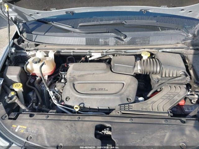 2023 CHRYSLER PACIFICA TOURING L 10