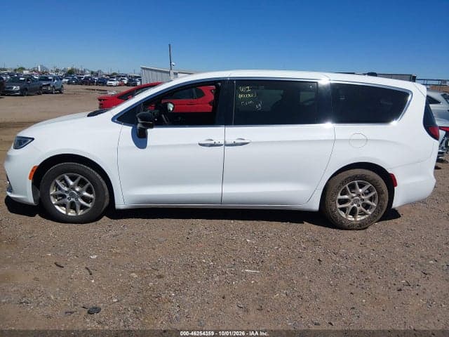 2025 CHRYSLER PACIFICA SELECT 13