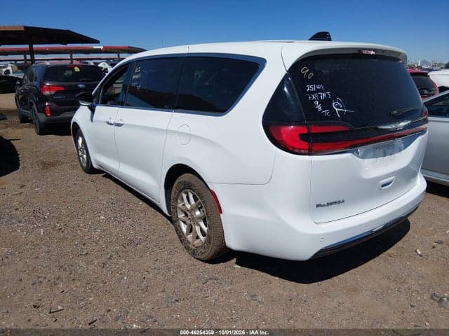 2025 CHRYSLER PACIFICA SELECT 3