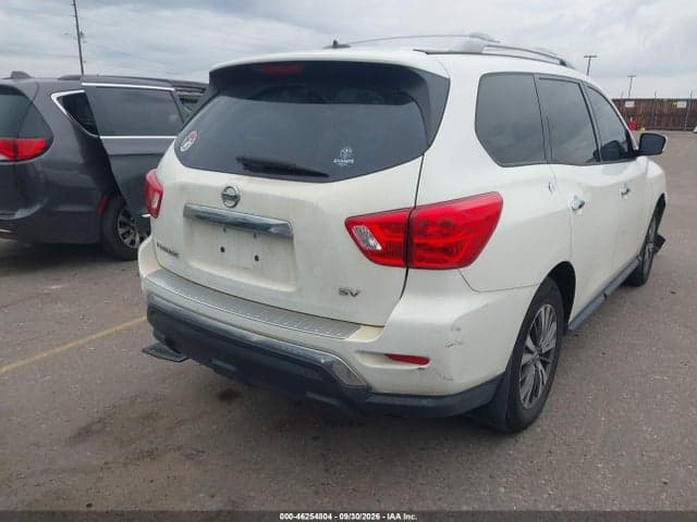 2017 NISSAN PATHFINDER S 4