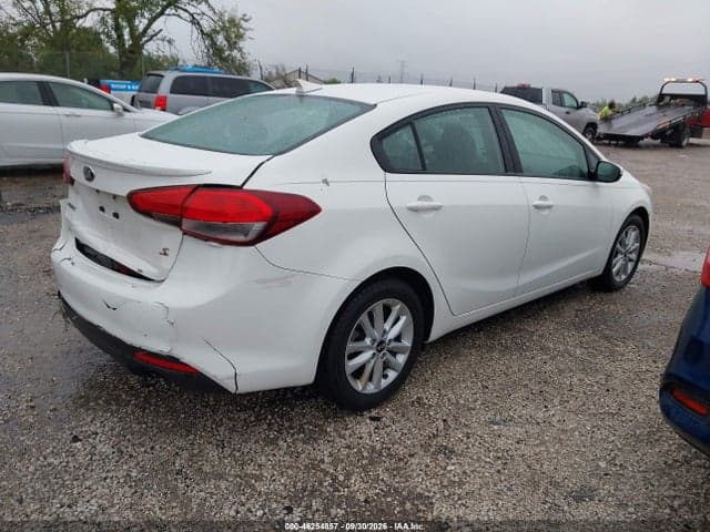 2017 KIA FORTE S 4