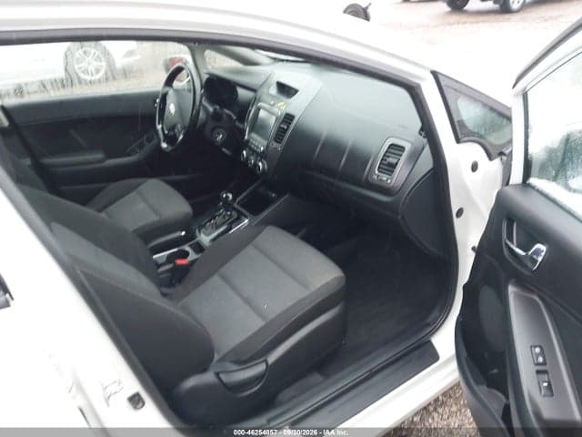 2017 KIA FORTE S 5