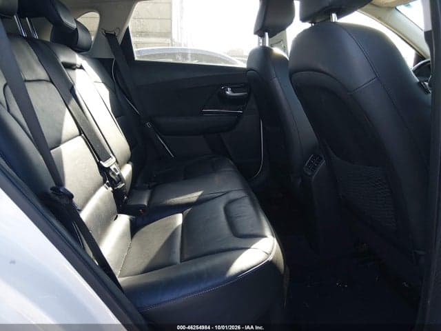 2017 KIA NIRO TOURING 8