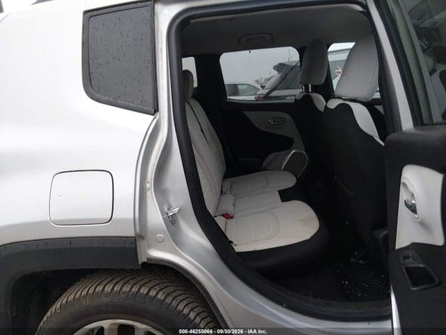 2018 JEEP RENEGADE LATITUDE 4X4 8