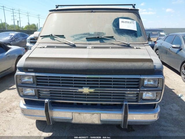 1983 CHEVY G20 6