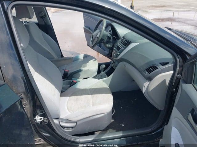 2017 HYUNDAI ACCENT SE 5