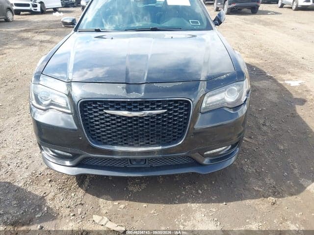 2018 CHRYSLER 300 300S AWD 12