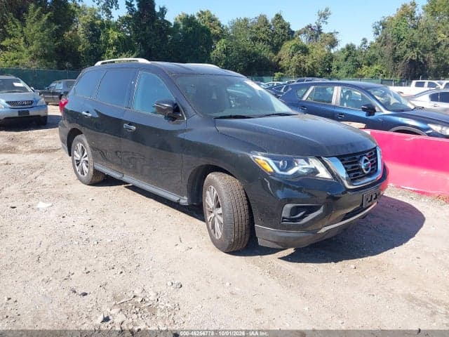 2017 NISSAN PATHFINDER S 1