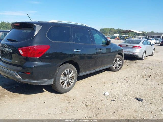 2017 NISSAN PATHFINDER S 4