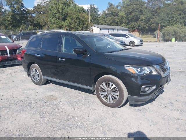 2017 NISSAN PATHFINDER S 1