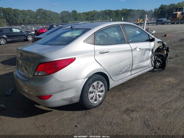 2017 HYUNDAI ACCENT SE 4