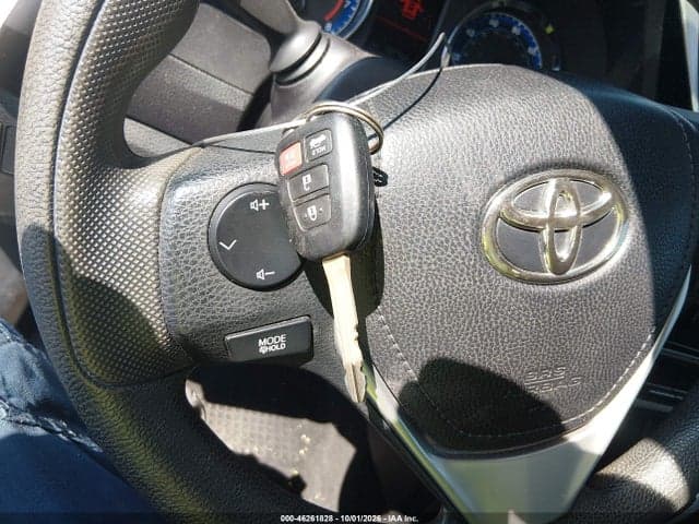 2017 TOYOTA COROLLA LE 11