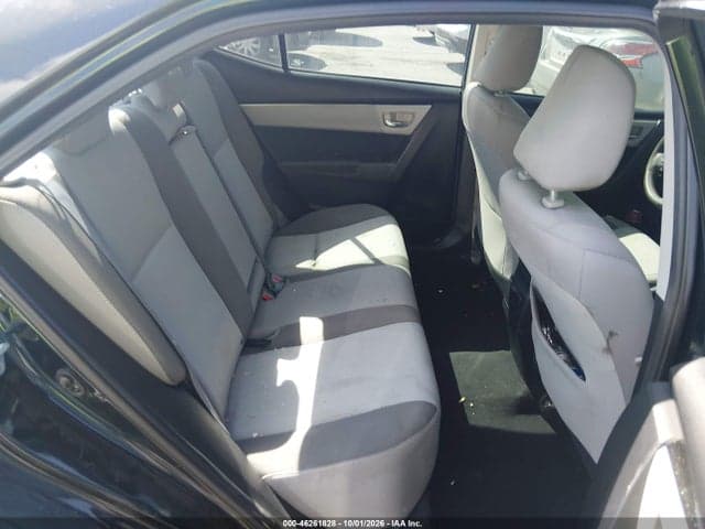 2017 TOYOTA COROLLA LE 8