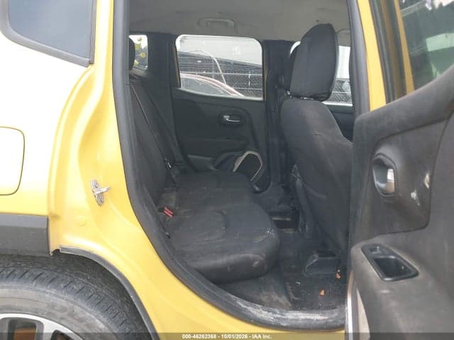 2017 JEEP RENEGADE LATITUDE FWD 8