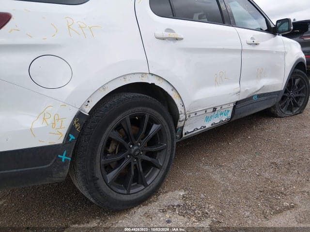 2018 FORD EXPLORER XLT 6
