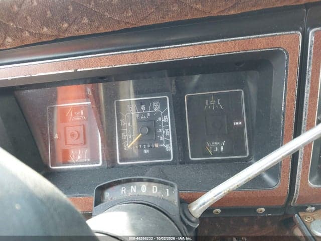 1985 FORD ECONOLINE E150 VAN 7