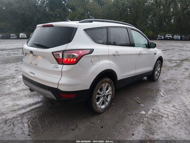 2018 FORD ESCAPE SE 4