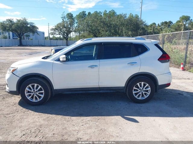 2017 NISSAN ROGUE SV 14