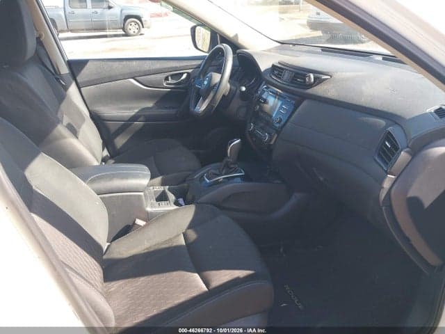 2017 NISSAN ROGUE SV 5