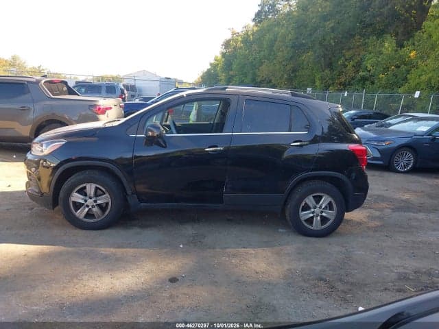 2019 CHEVROLET TRAX LT 13