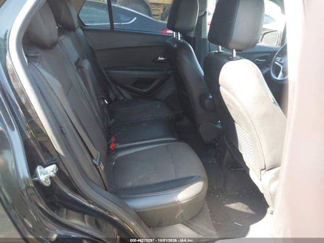 2019 CHEVROLET TRAX LT 7