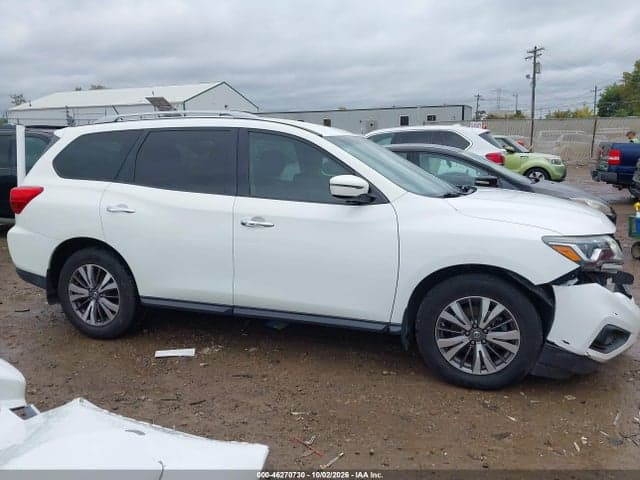 2017 NISSAN PATHFINDER SV 14