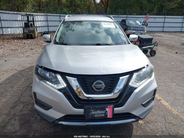 2018 NISSAN ROGUE SV 12