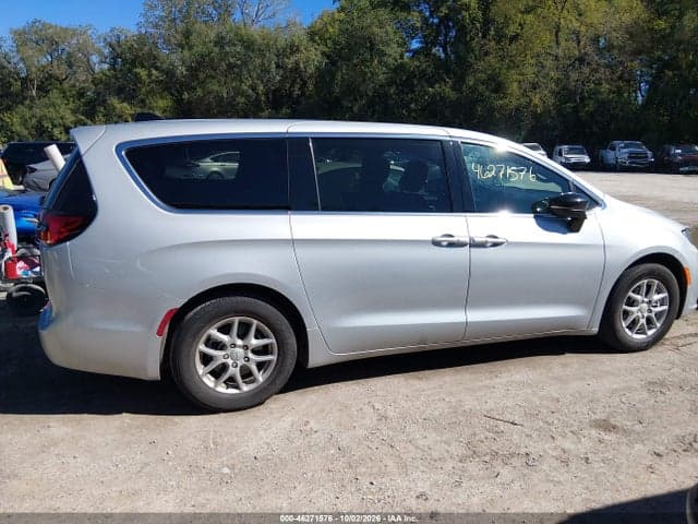 2026 CHRYSLER PACIFICA SELECT 13