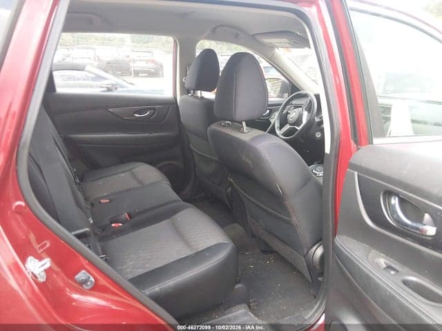 2017 NISSAN ROGUE S 8