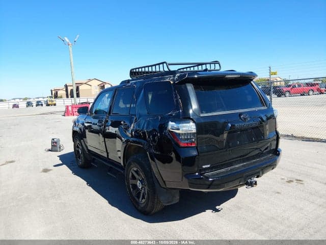 2021 TOYOTA 4RUNNER TRAIL SPECIAL EDITION 3