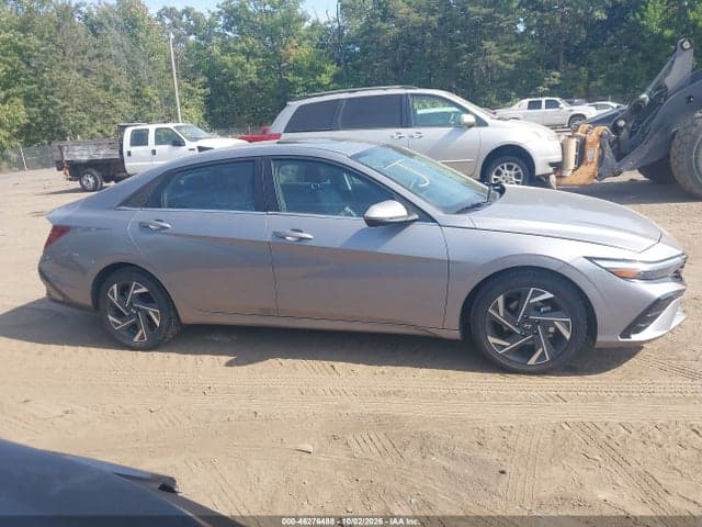 2025 HYUNDAI ELANTRA LIMITED 13