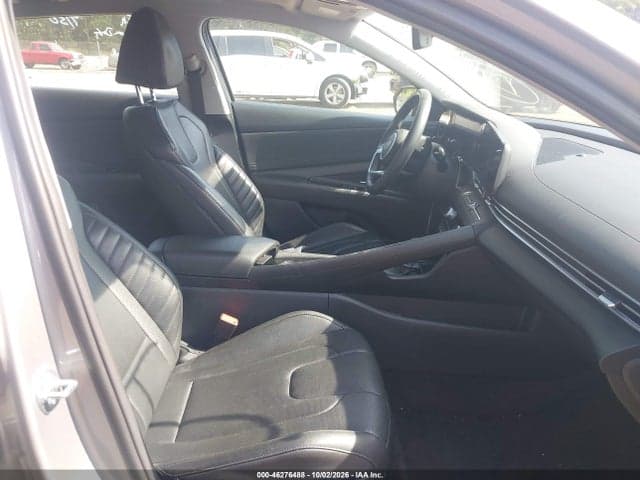 2025 HYUNDAI ELANTRA LIMITED 5