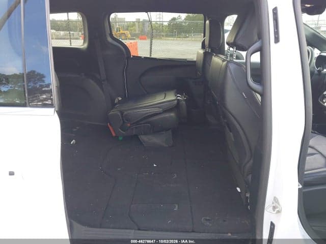 2025 CHRYSLER PACIFICA SELECT 8