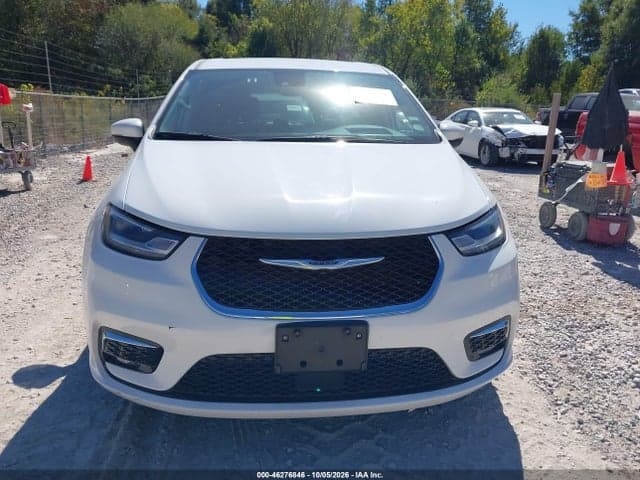2023 CHRYSLER PACIFICA TOURING L 12