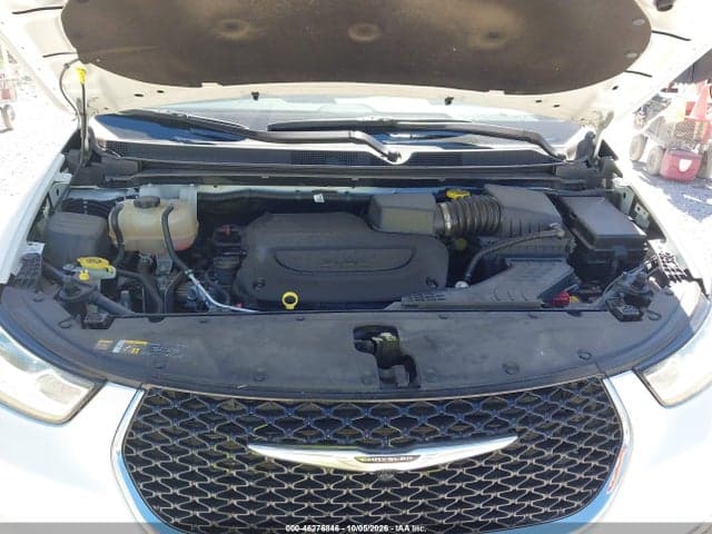 2023 CHRYSLER PACIFICA TOURING L 10
