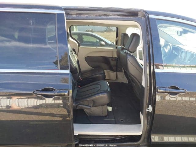2024 CHRYSLER PACIFICA TOURING L 8