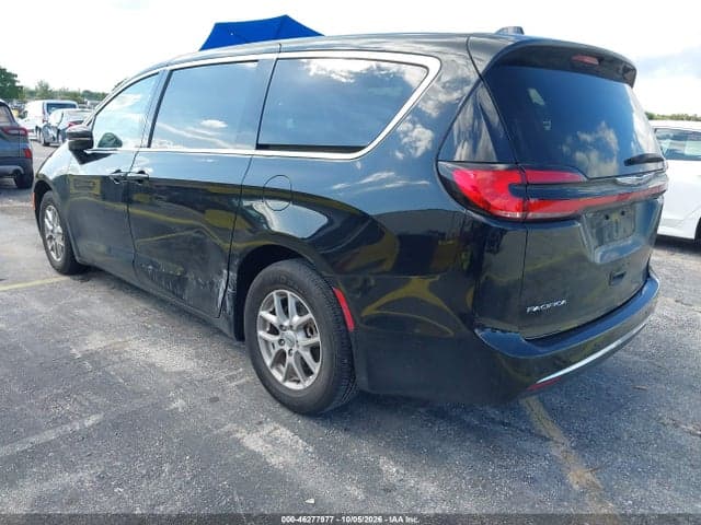 2024 CHRYSLER PACIFICA TOURING L 3