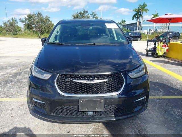 2024 CHRYSLER PACIFICA TOURING L 6