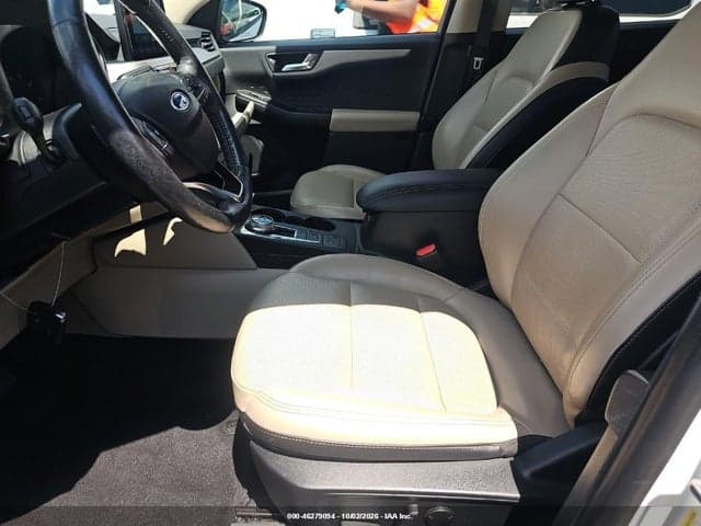 2020 FORD ESCAPE SEL 5